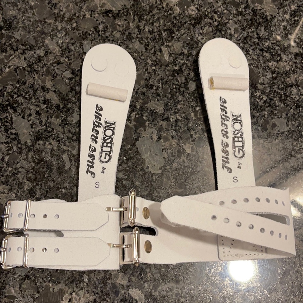 Bnwot gymnast grips